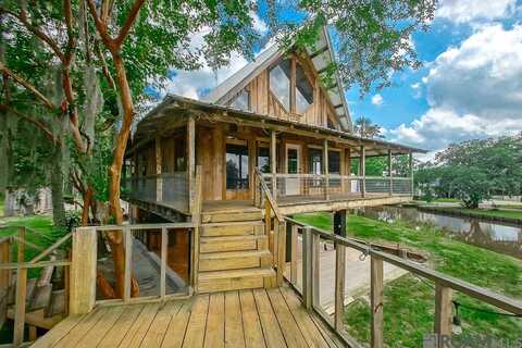13195 Perch St, Maurepas, LA 70448