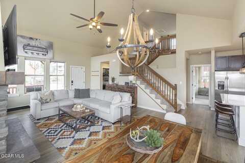 327 Summit Lift Court, Granby, CO 80446