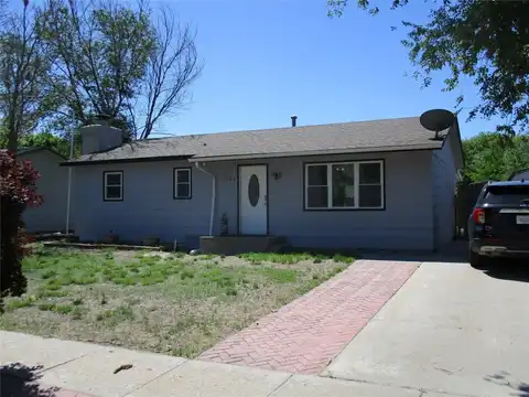 1708 W Julie Street, Garden City, KS 67846