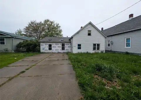 716 E 15TH Street, Erie, PA 16503