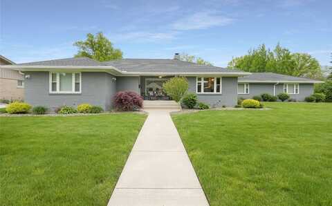 335 CALIFORNIA Drive, Erie, PA 16505