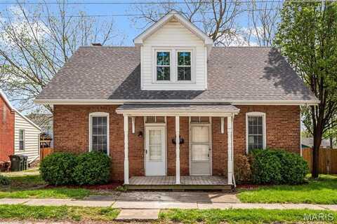 306 Walnut Street, Waterloo, IL 62298