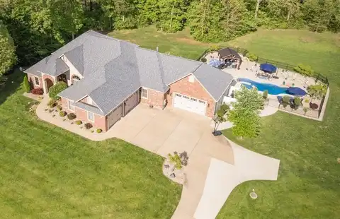 9100 Mystic Cedar Lane, Hillsboro, MO 63050