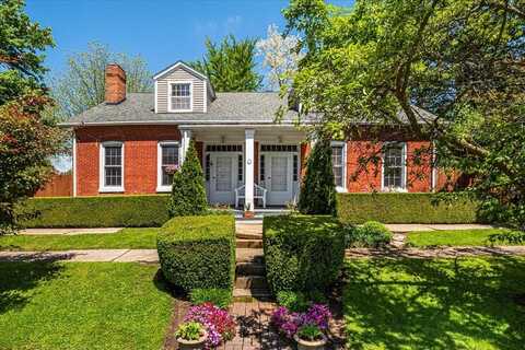 100 W Alton Street, Marine, IL 62061