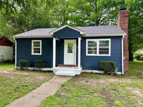 317 Marion Avenue, Sikeston, MO 63801