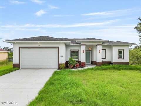 4304 Loraine Avenue S, Lehigh Acres, FL 33976