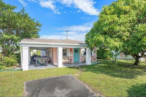 1679 NE 175th St, North Miami Beach, FL 33162