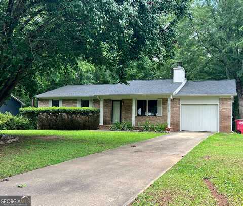 2045 Greentree, Macon, GA 31220