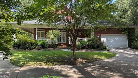 107 Whitney, Warner Robins, GA 31088