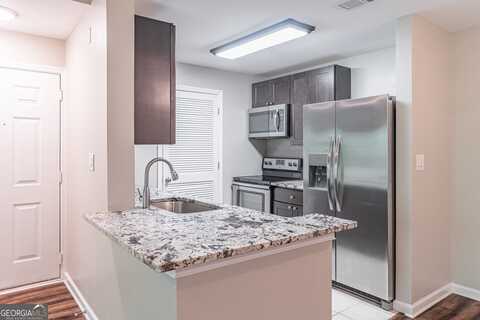 547 Granville, Atlanta, GA 30328