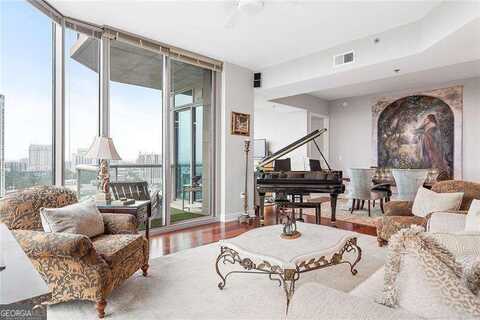 2795 Peachtree, Atlanta, GA 30305