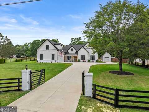 245 Mitchell, Monroe, GA 30656