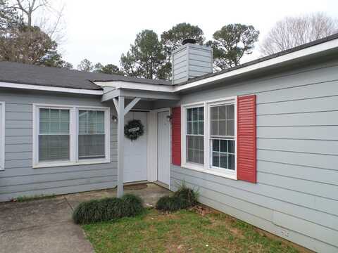 107 Wynnwood, Lagrange, GA 30240