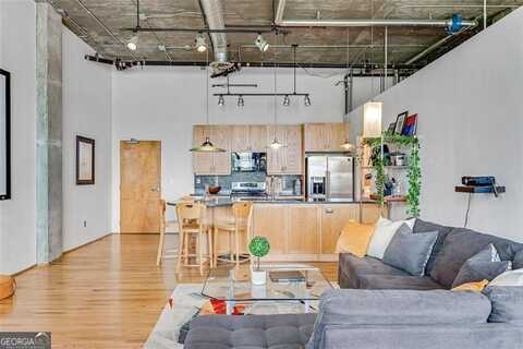 3235 Roswell, Atlanta, GA 30305