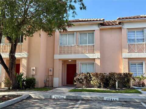 20866 NW 3rd Ln, Pembroke Pines, FL 33029