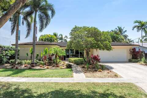 13105 Coronado Dr, North Miami, FL 33181