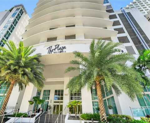 950 Brickell Bay Dr, Miami, FL 33131