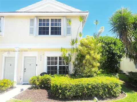 9955 NW 56th Pl, Coral Springs, FL 33076
