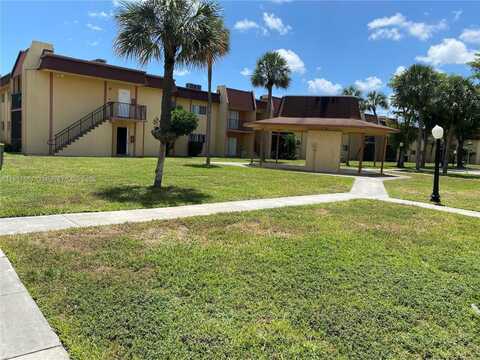 2840 NW 55th Ave, Lauderhill, FL 33313