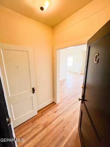 undefined, El Paso, TX 79902