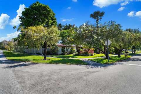 9155 SW 179th St, Palmetto Bay, FL 33157