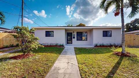 830 NE 171st St, North Miami Beach, FL 33162