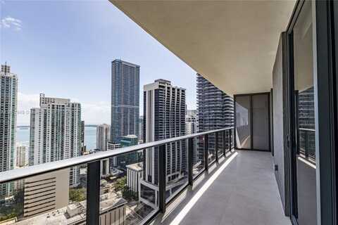 45 SW 9th St, Miami, FL 33130