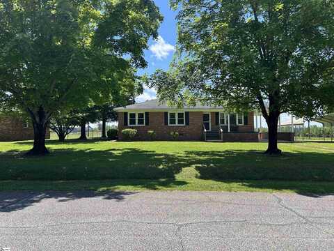 325 Byrnes Street, Joanna, SC 29351