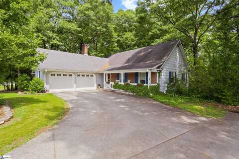 104 Woodvale Circle, Greer, SC 29651