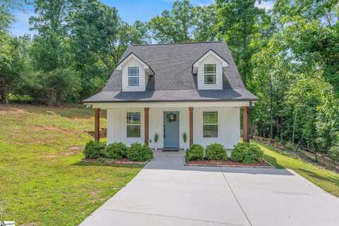 216 Country Gln, Pelzer, SC 29669