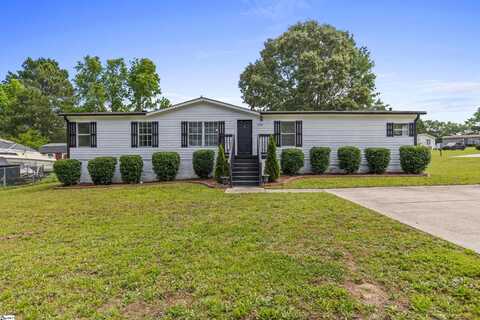 300 Walnut Crest Court, Fountain Inn, SC 29644