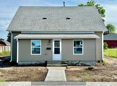 209 E Plum, Doniphan, NE 68832