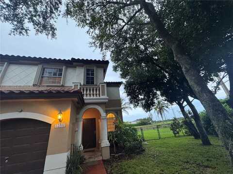 12701 SW 49th Ct, Miramar, FL 33027