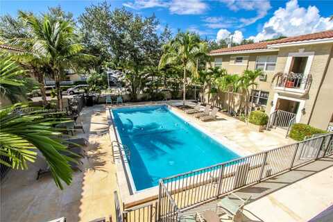 125 Edgewater Dr, Coral Gables, FL 33133