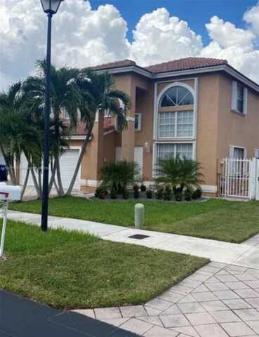 16461 SW 100th Ter, Miami, FL 33196