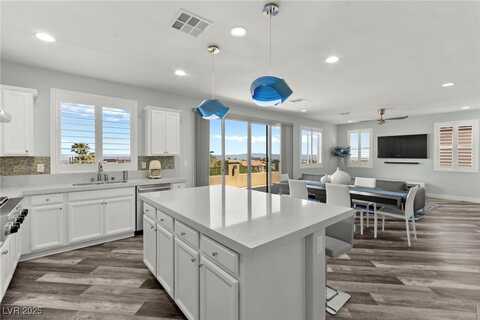 424 Vigo Port Street, Las Vegas, NV 89138