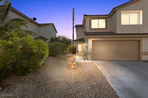 779 Peregrine Falcon Street, Henderson, NV 89015