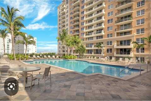 3232 SW 22nd Ter, Miami, FL 33145