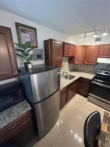 1908 SW 8th St, Fort Lauderdale, FL 33312