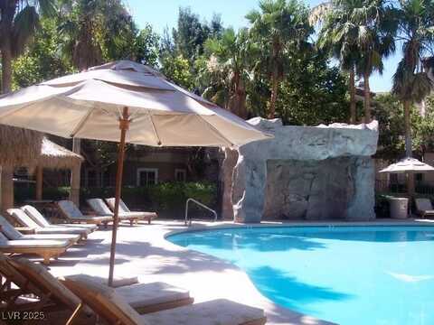 5250 S Rainbow Boulevard, Las Vegas, NV 89118