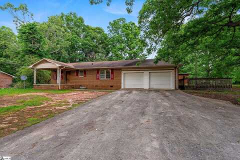 1313 Farmer Road, Starr, SC 29684
