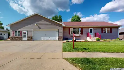 2730 4th NW, MASON CITY, IA 50401