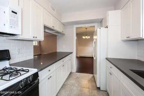 160 E Elm Street, Greenwich, CT 06830