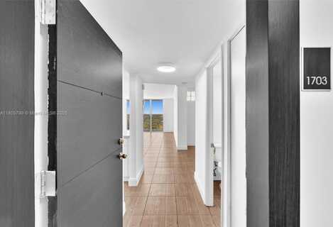 2801 NE 183rd St, Aventura, FL 33160