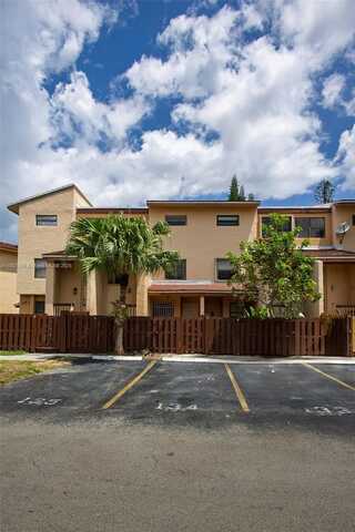 281 W Park Dr, Miami, FL 33172