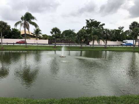 19558 NW 55th Circle Pl, Miami Gardens, FL 33055