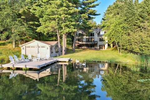 8785 SALLET DR, Minocqua, WI 54548