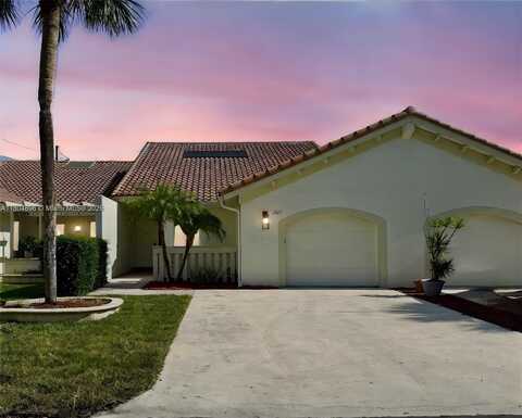 6953 Barbarossa St, Boca Raton, FL 33433