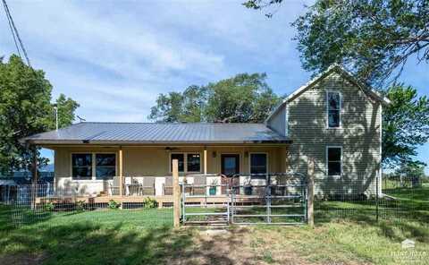 1982 3400 Avenue, Chapman, KS 67431