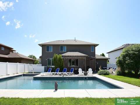 7968 N 163rd Avenue, Bennington, NE 68007